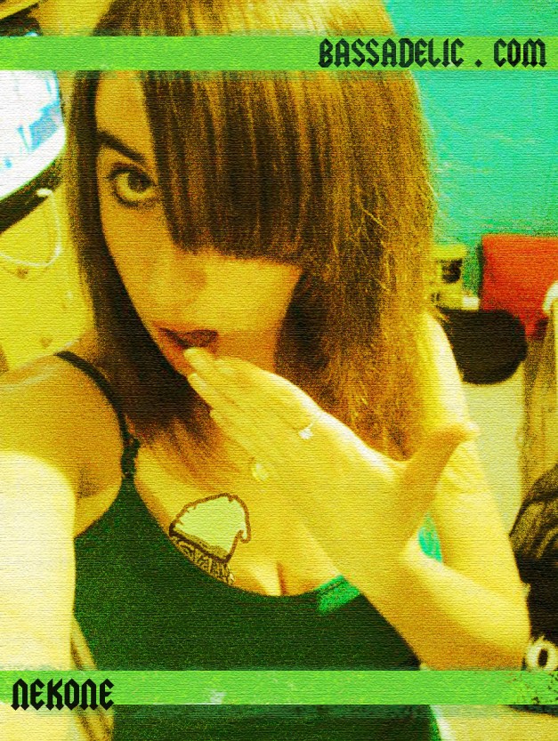 Nekone Gasping as the Bassadelic Speaker Dude Pokes His Head Out!