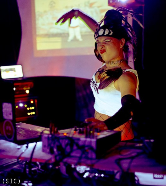 GalaxC Girl Tearing Shit Up GalaxC Girl Tearing Shit Up