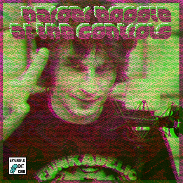 harper-boogie-on-the-controls